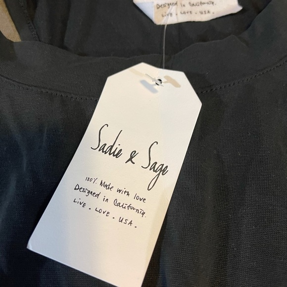 Sadie & Sage Black sleeveless tshirt dress - Picture 6 of 8